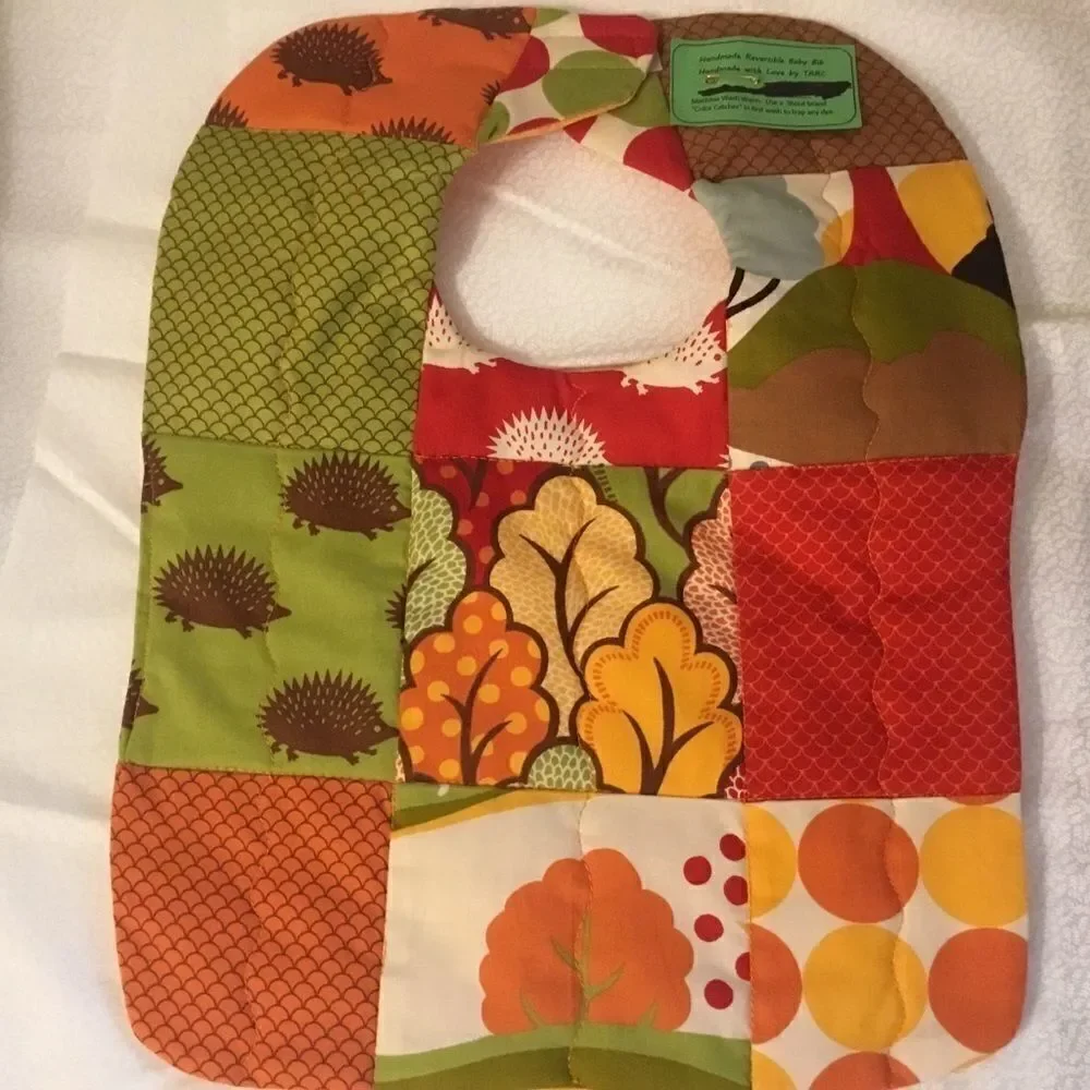 3/$25 or $12 ea. NWT Handmade Quilted Reversible Bib.