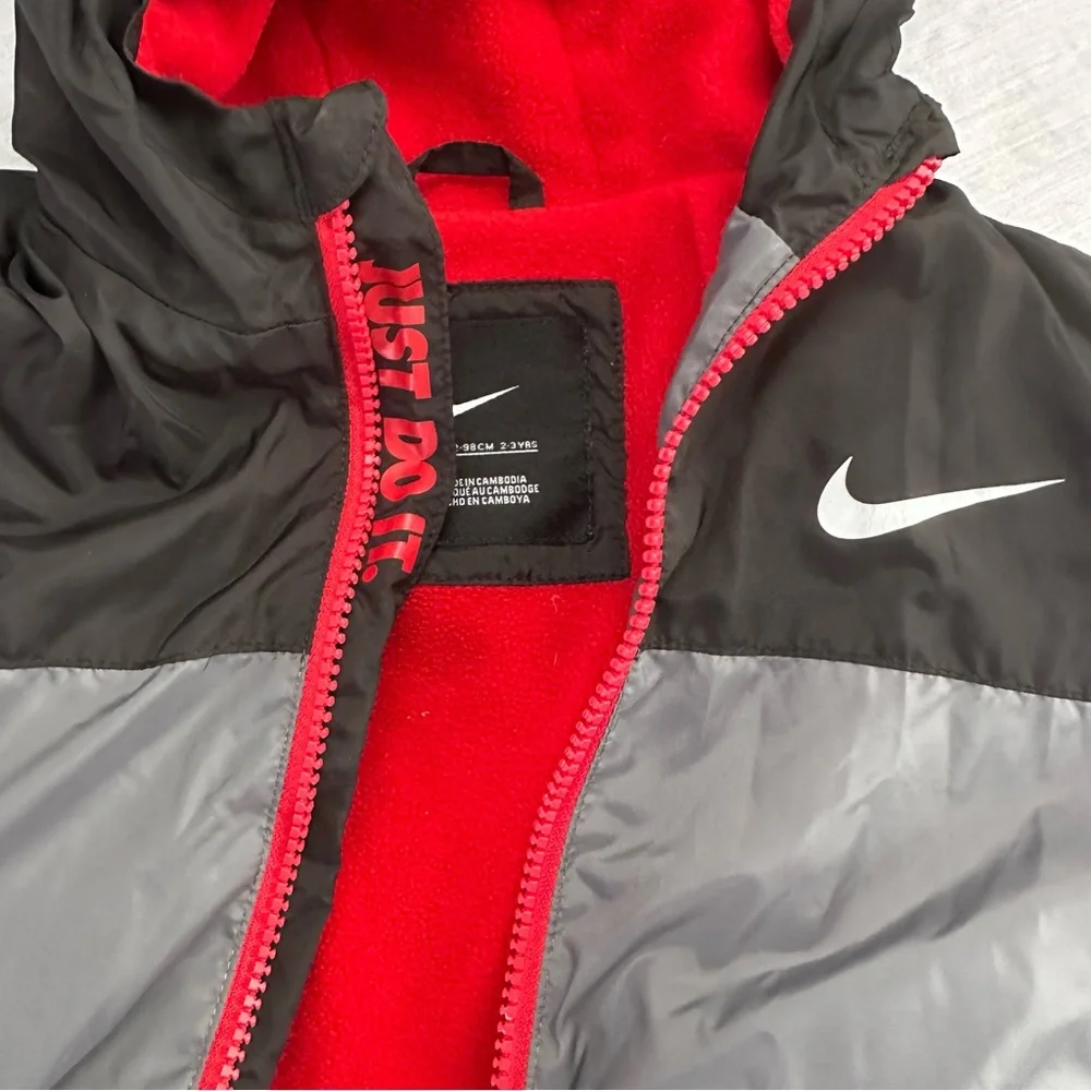 Nike toddler fleece