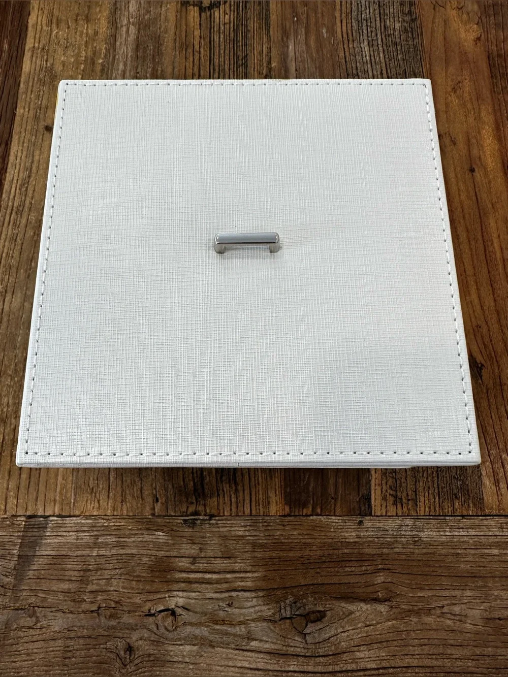 N/A elegant white