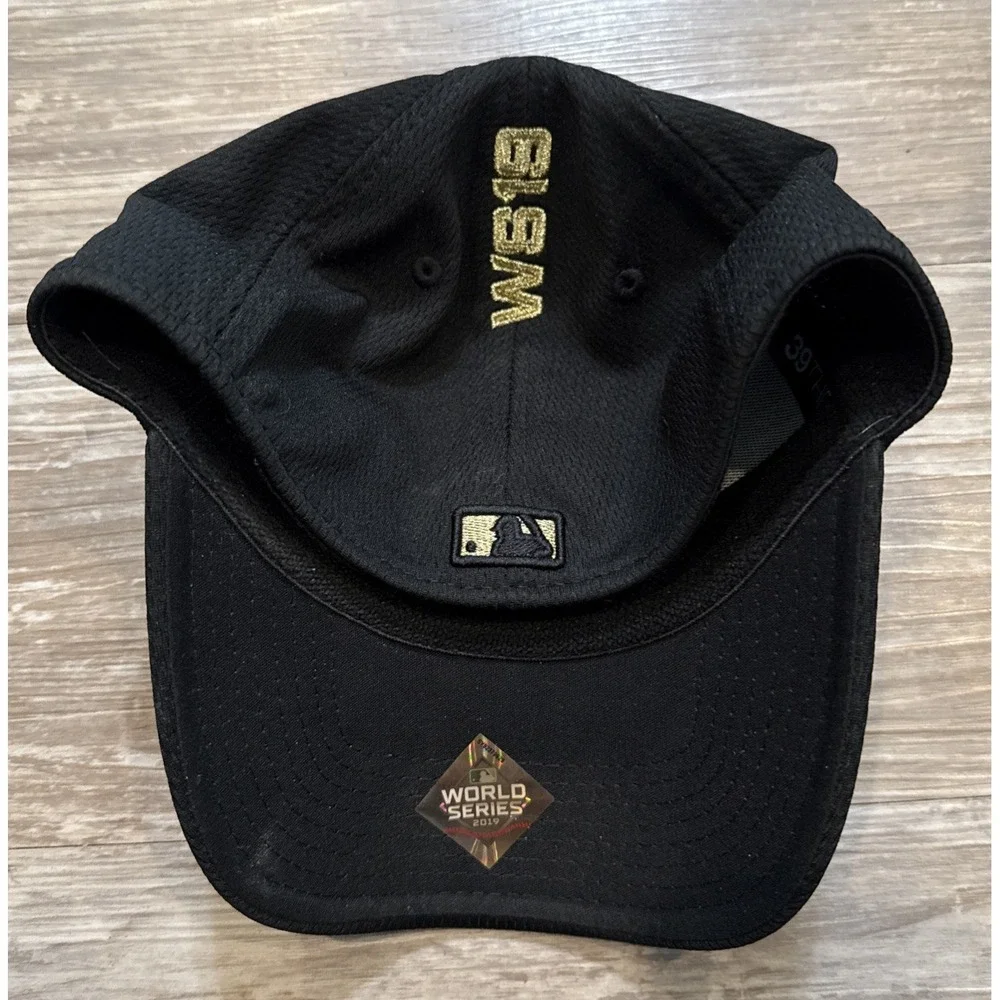 New Era hat very