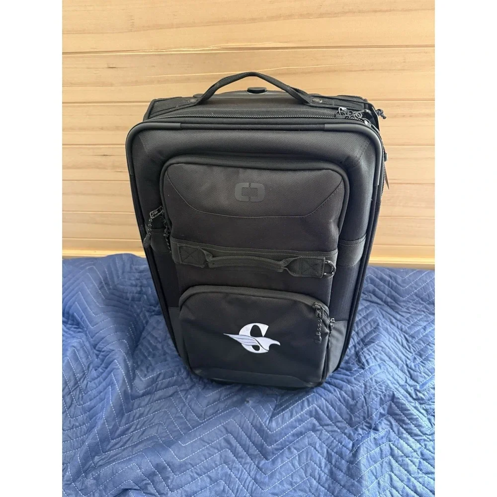OGIO alpha luggage mail
