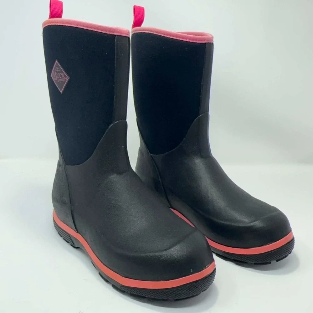 Muck Boots **good any