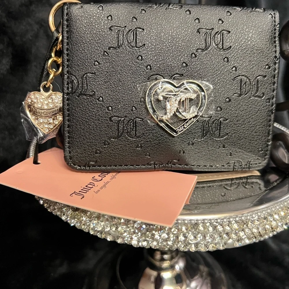 Juicy Couture 🖤🖤juicy couture