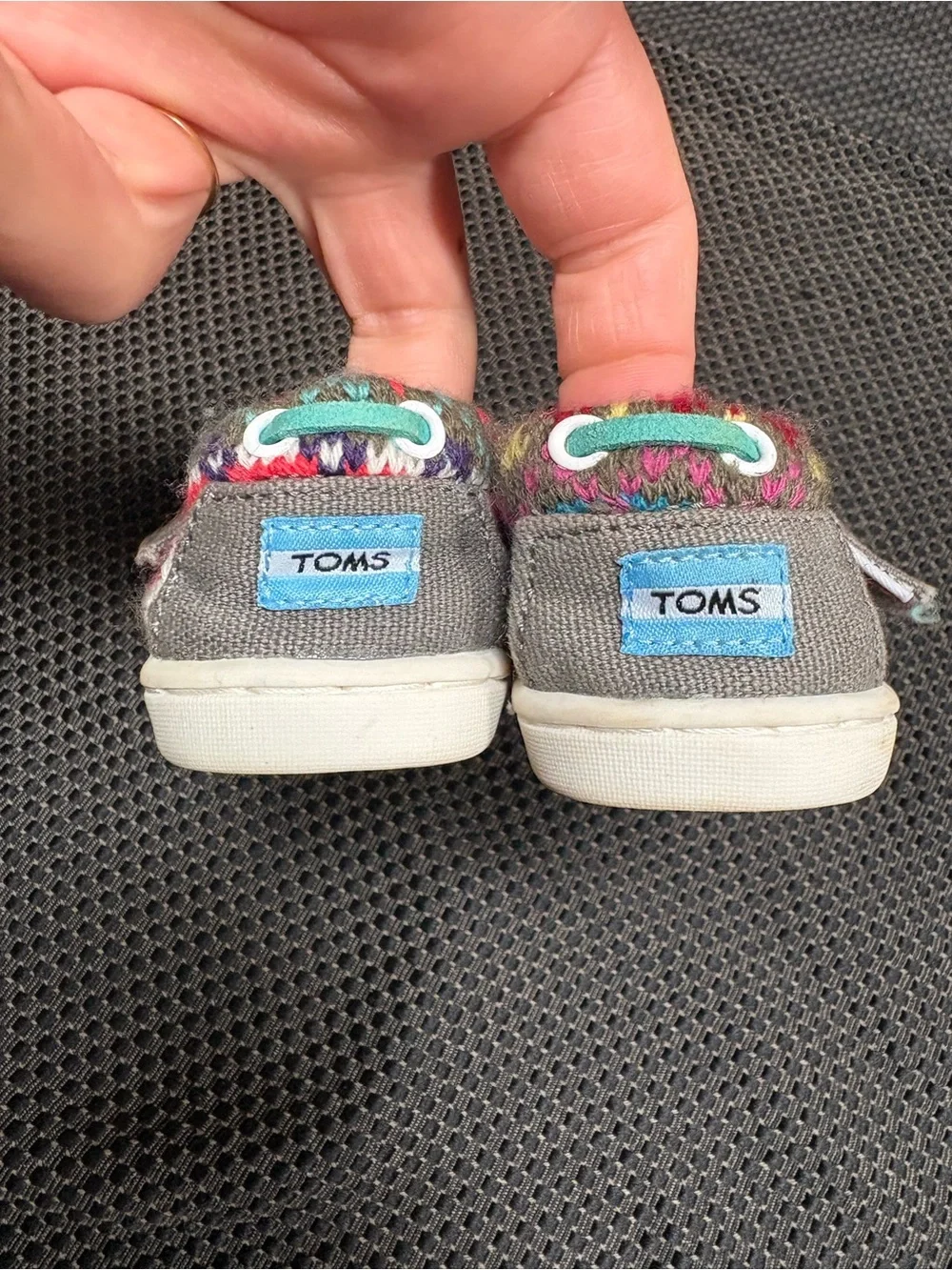 Toms tom’s size