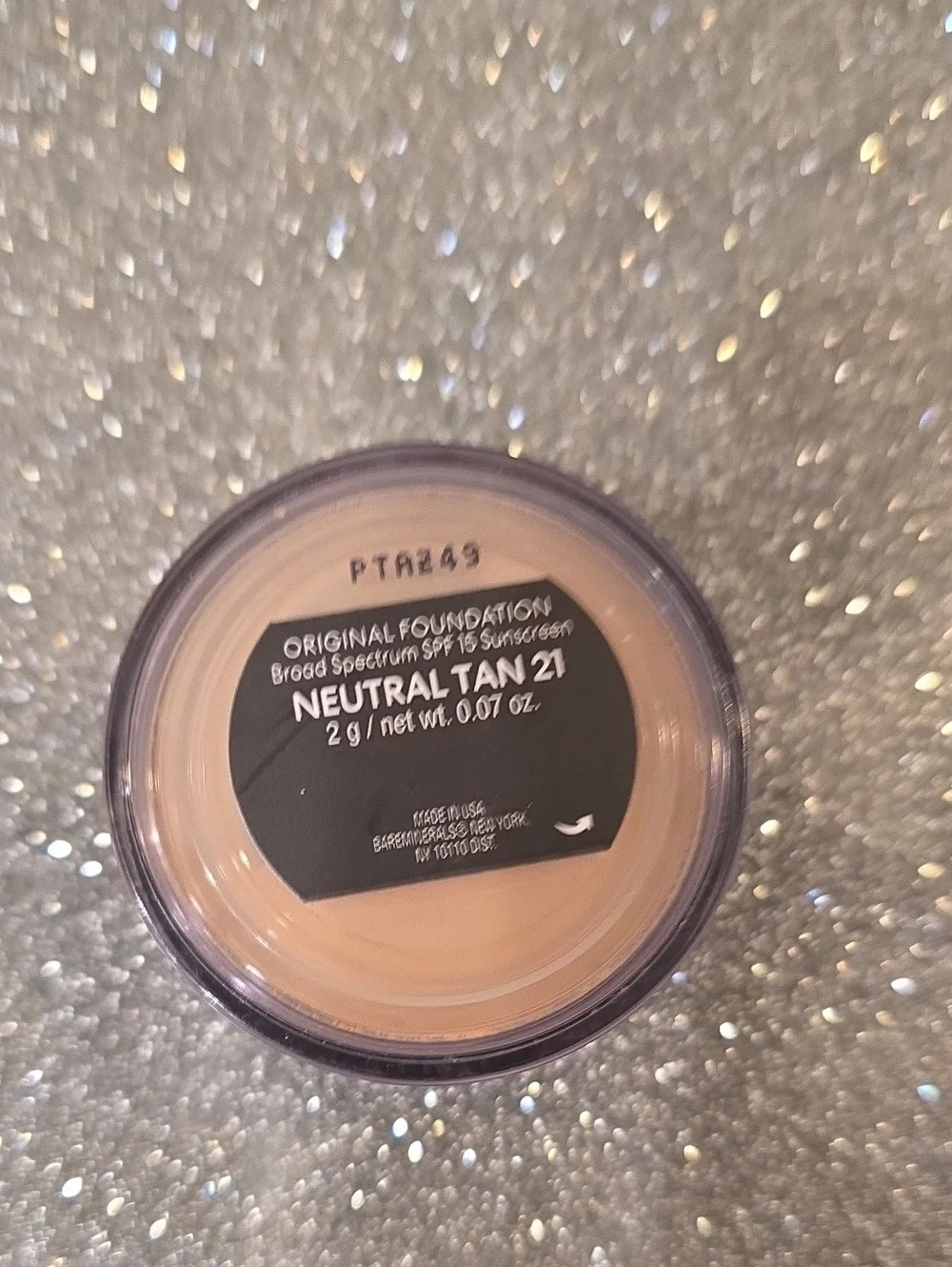 bareMinerals color neutral