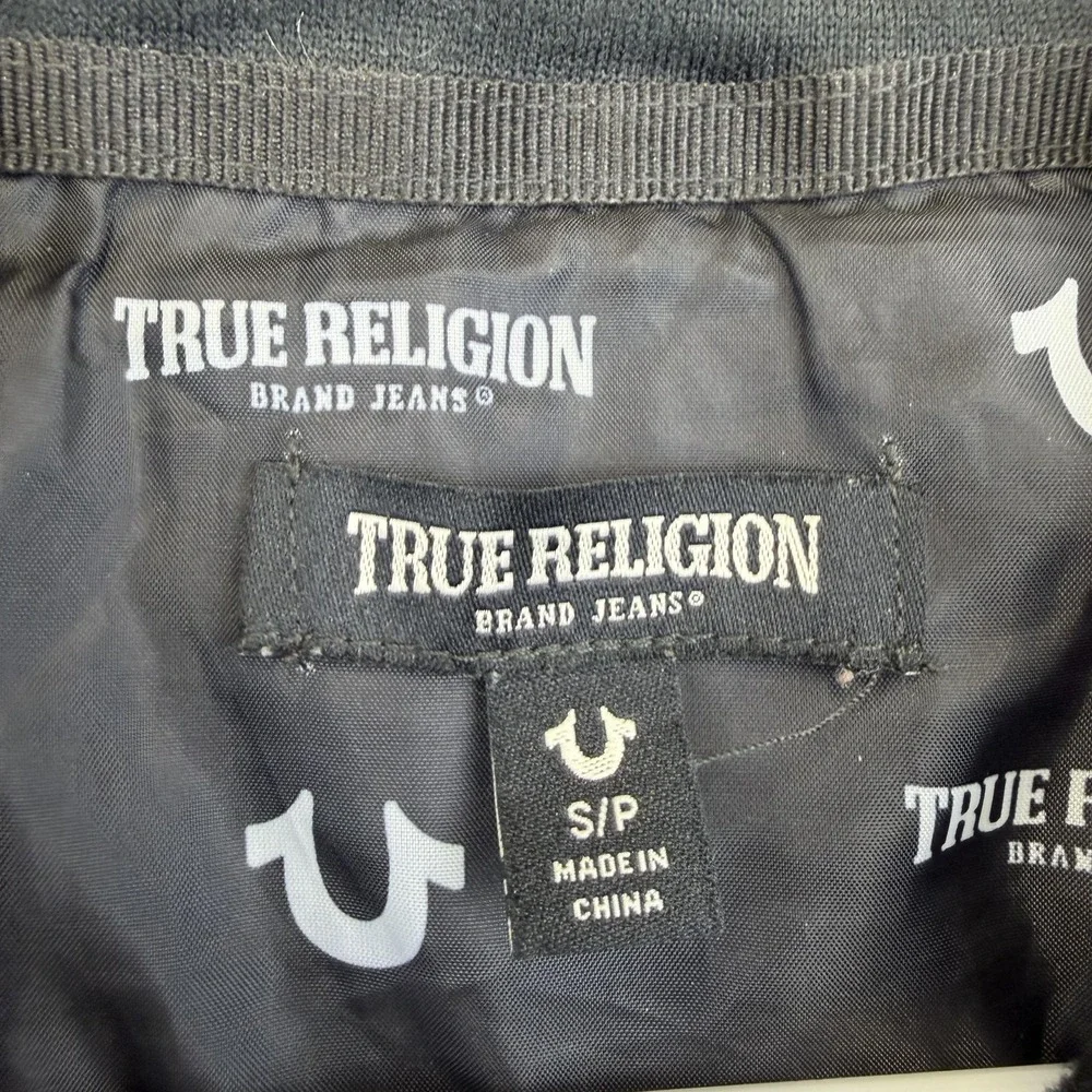 True Religion horizontal shown insulated