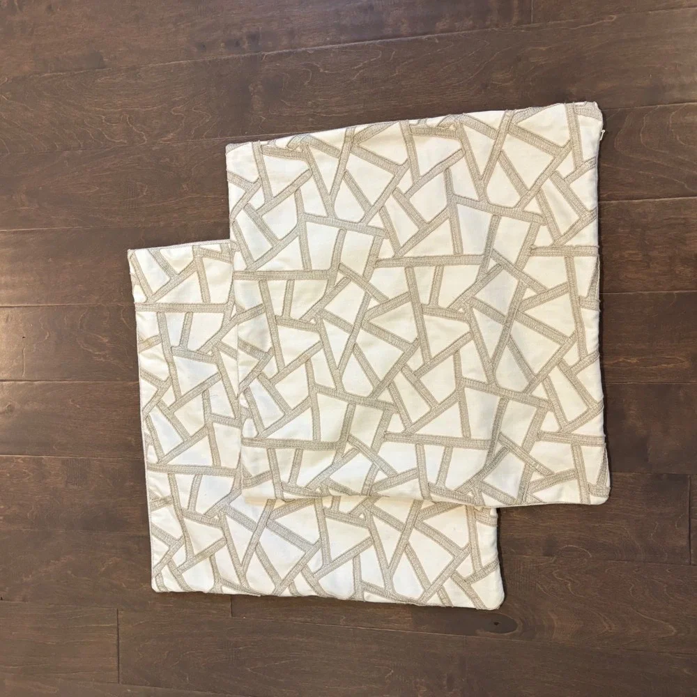 Thom Filicia set thom