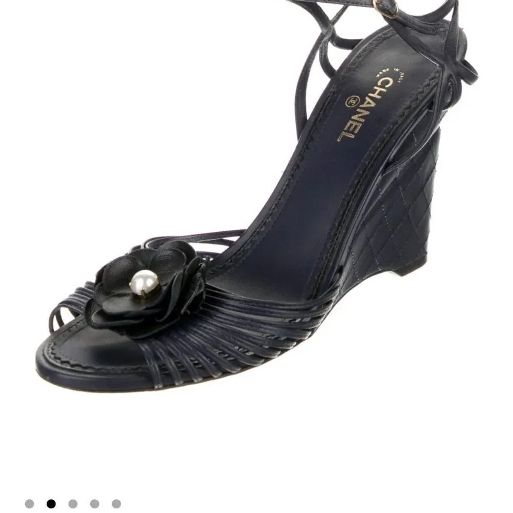 CHANEL Navy/ Black Wedge Sandals with High Heel and Strappy Design Sz 40