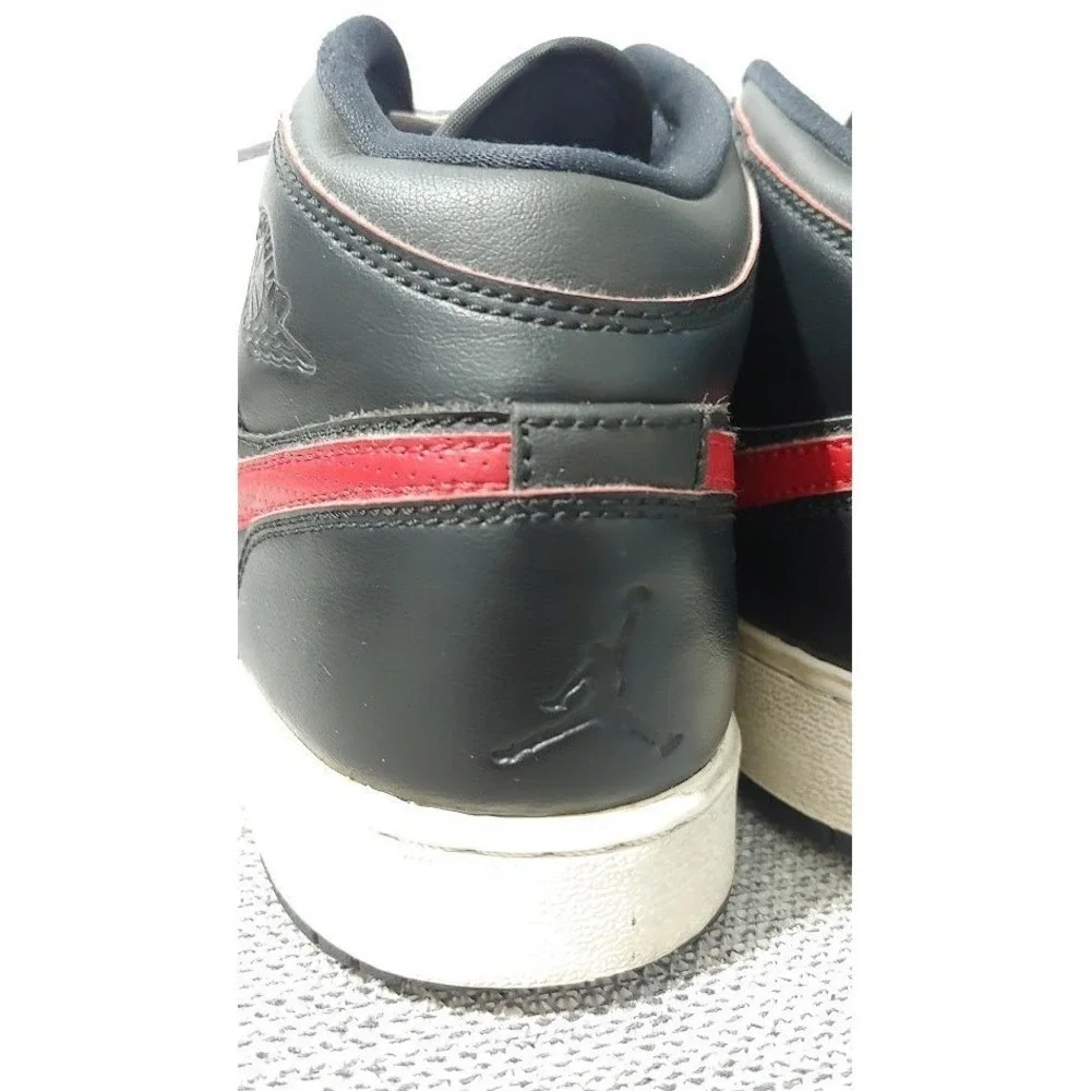 Nike pair air