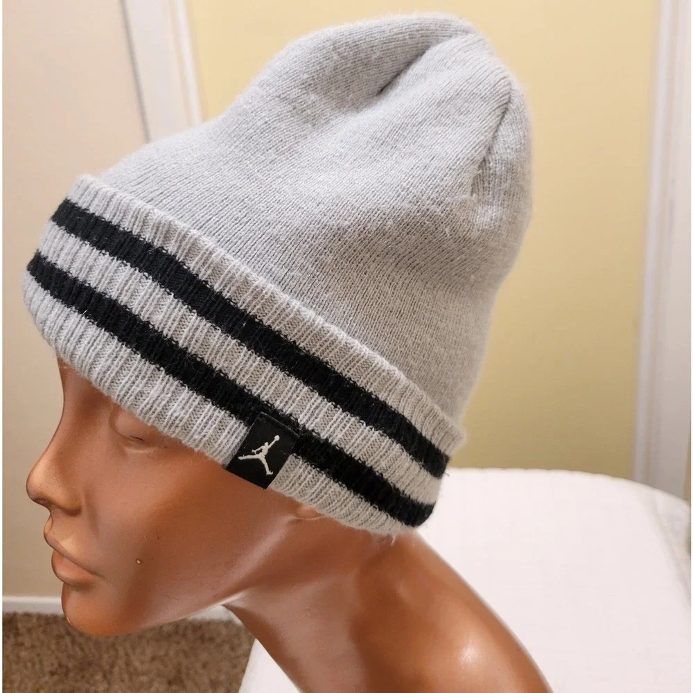 Jordan Jumpman Cuffed Beanie Gray Black Striped Hat Basketball Winter Minimalist
