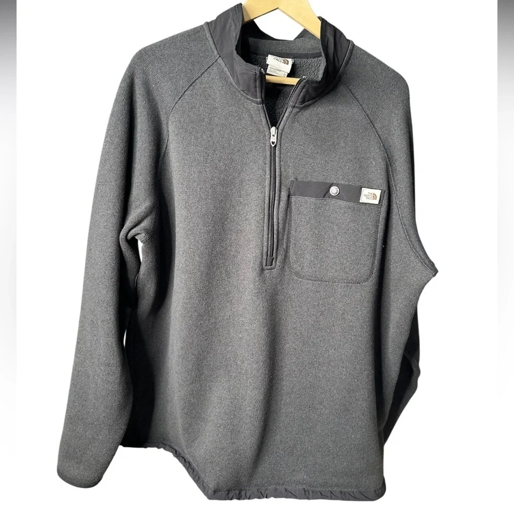 The North Face | Gray 1/4 Zip Fleece Pullover | XL