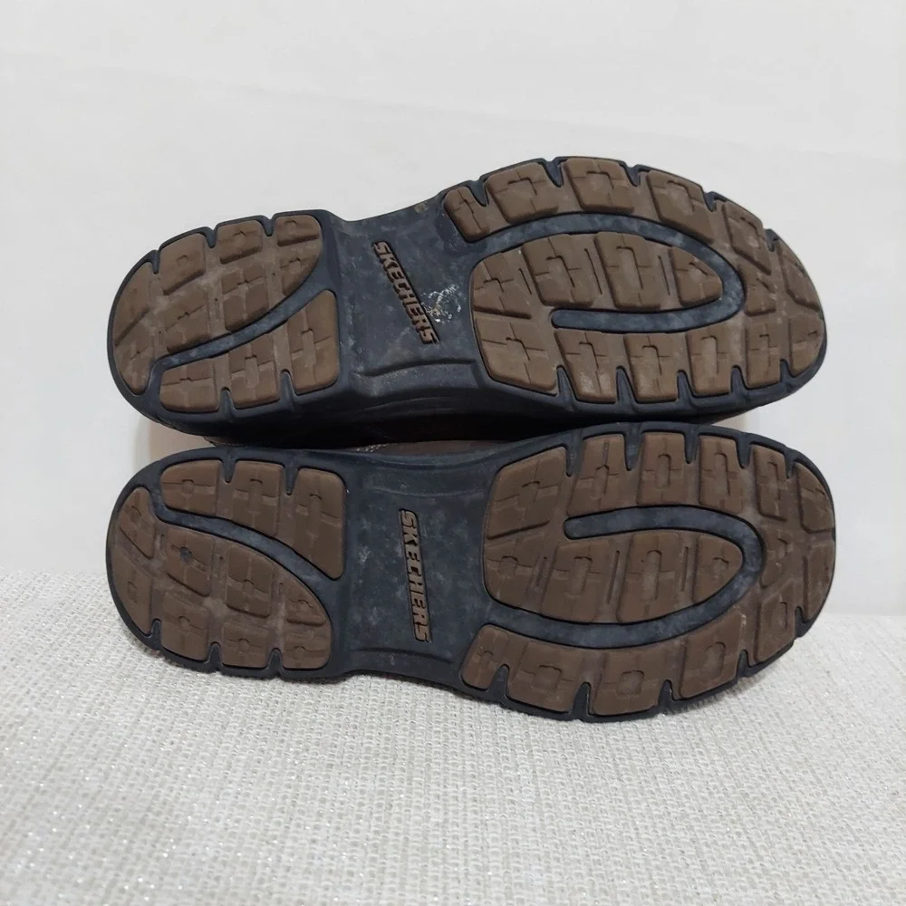 Skechers segment search