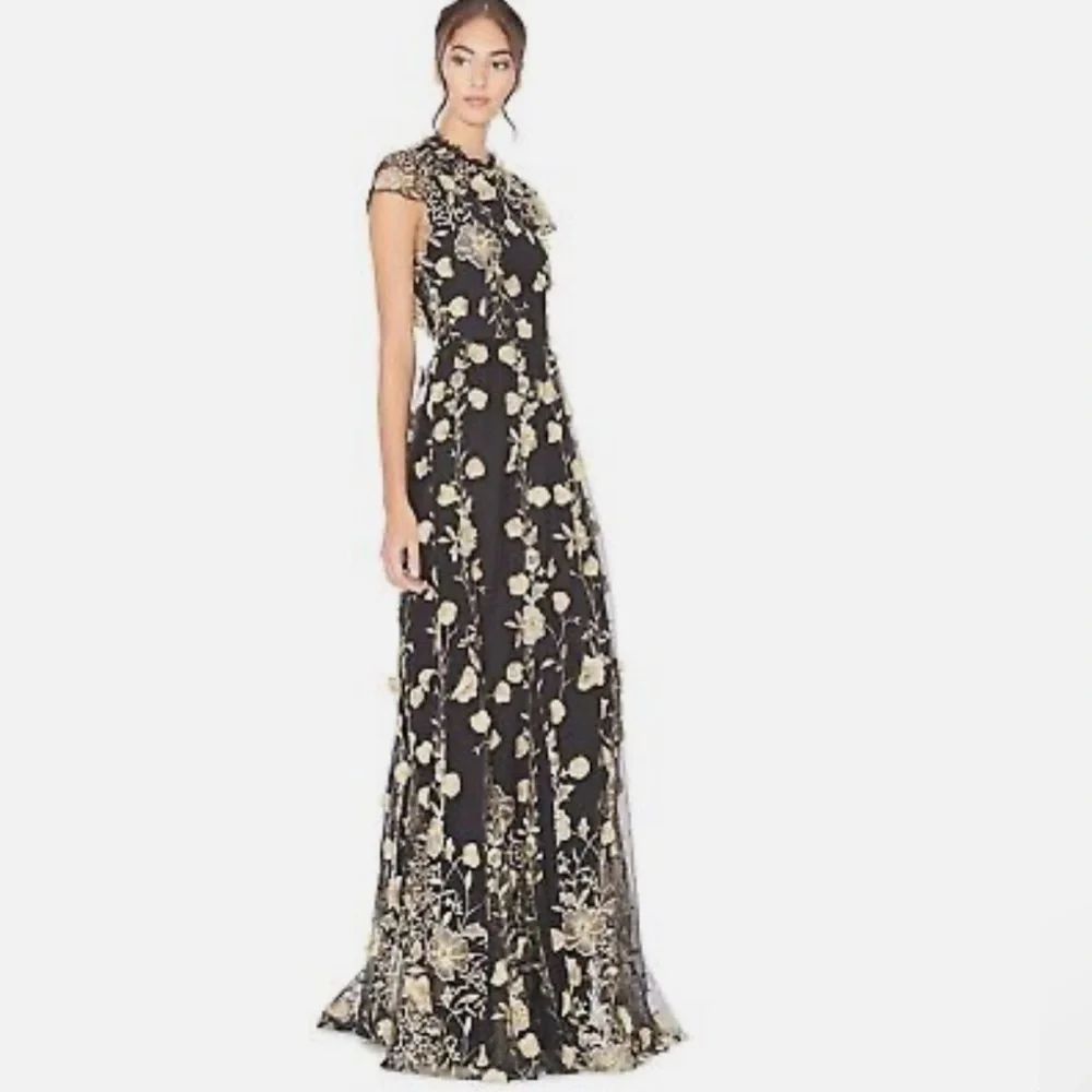 Alice + Olivia nwot cut