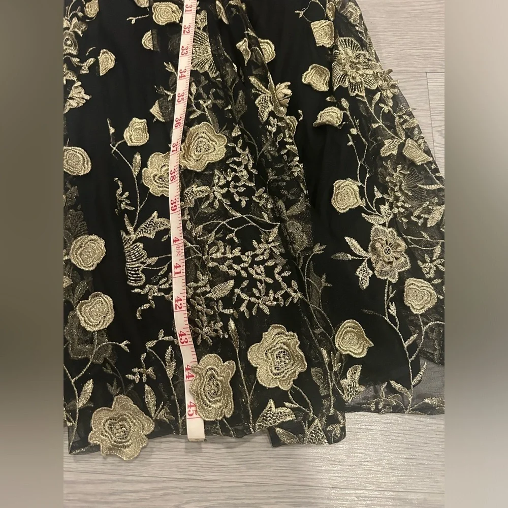 Alice + Olivia nwot cut