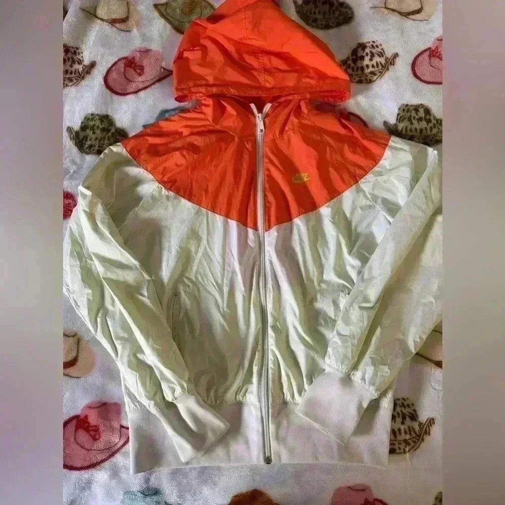 Vintage Nike windbreaker size medium