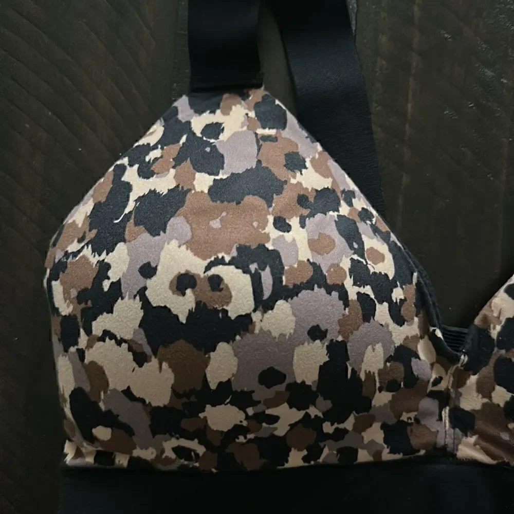 SPANX nwt bra