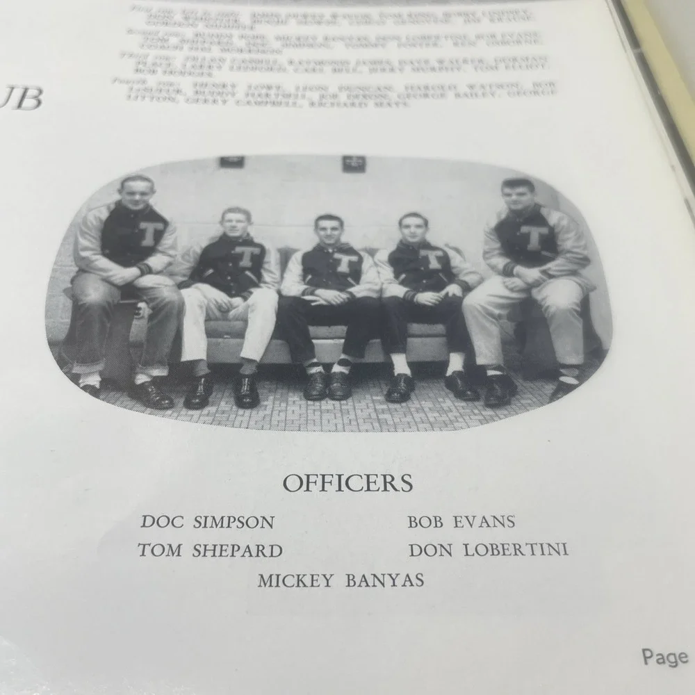 Yearbook Annual East Tennessee‎ State College Johnson City 1958 Buccaneer