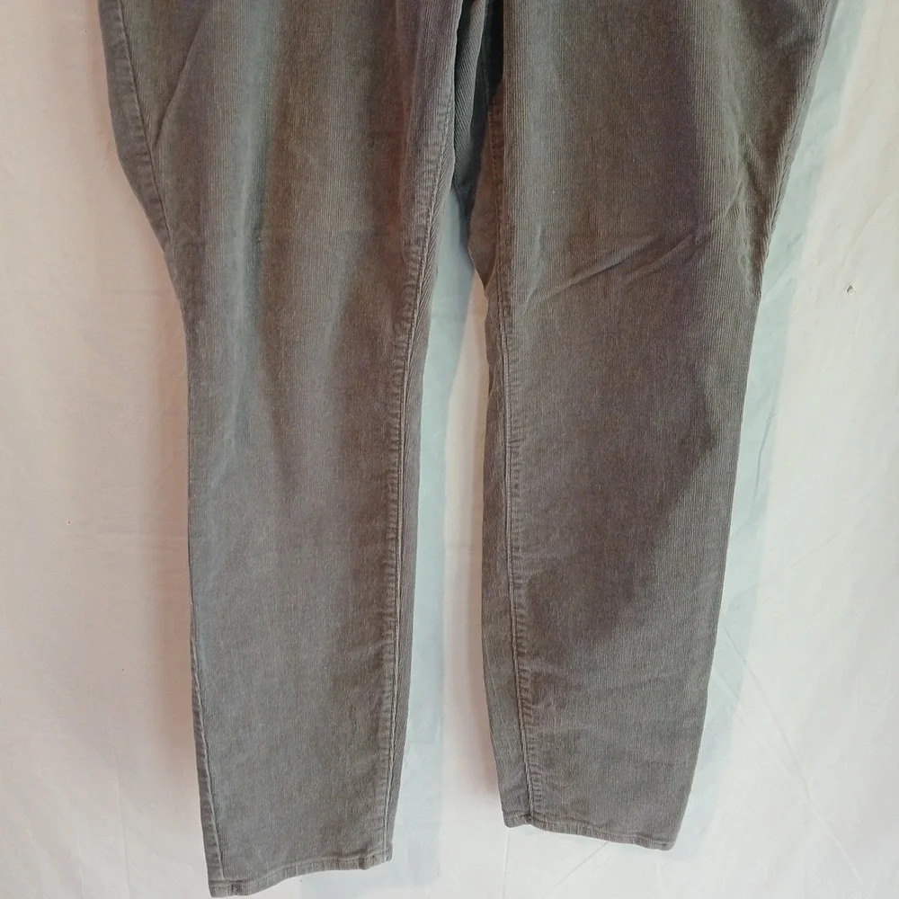 Old Navy Girls Size 16 Gray Corduroy Pants 36