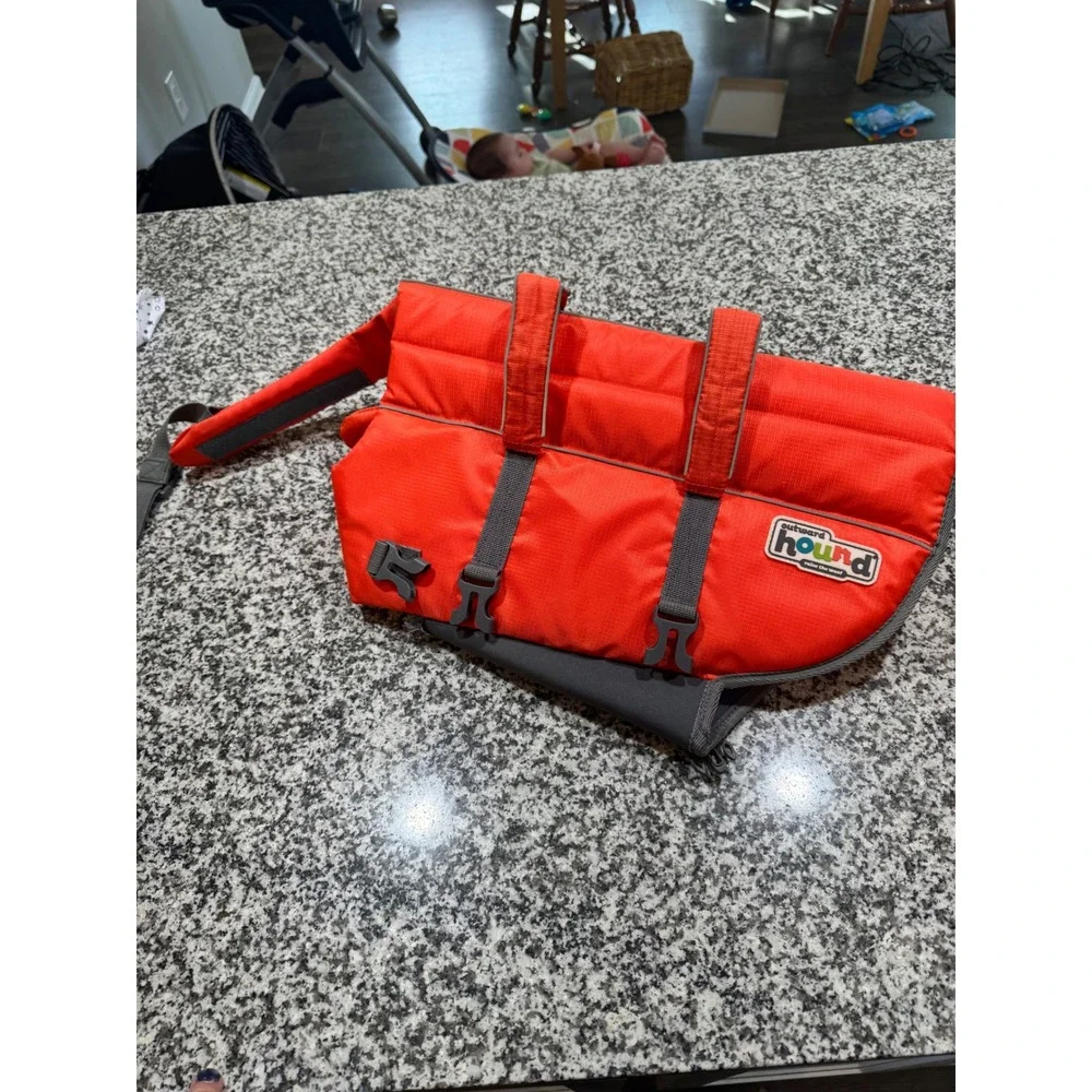 Outward Hound Dog Life Jacket Pet Orange Small Adjustable Reflective Safety