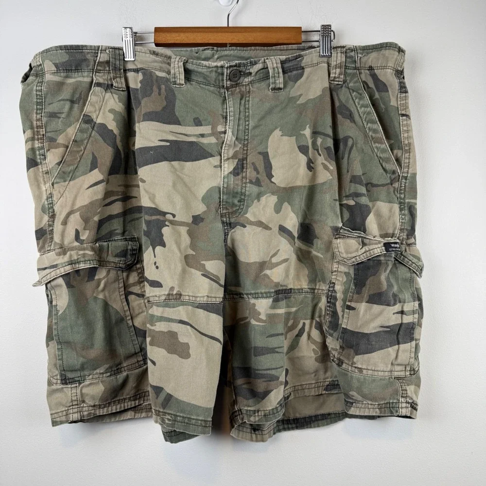 Wrangler Camo Cargo Shorts 44 Stretch Twill Gorpcore Utility Outdoor Grunge