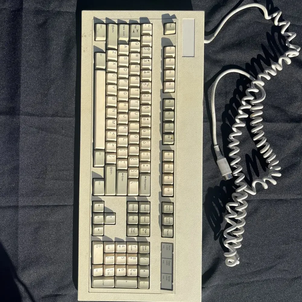 Key Tronic vintage key