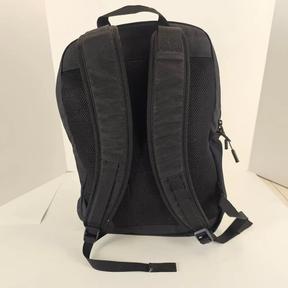 Timbuk2 pre owned
