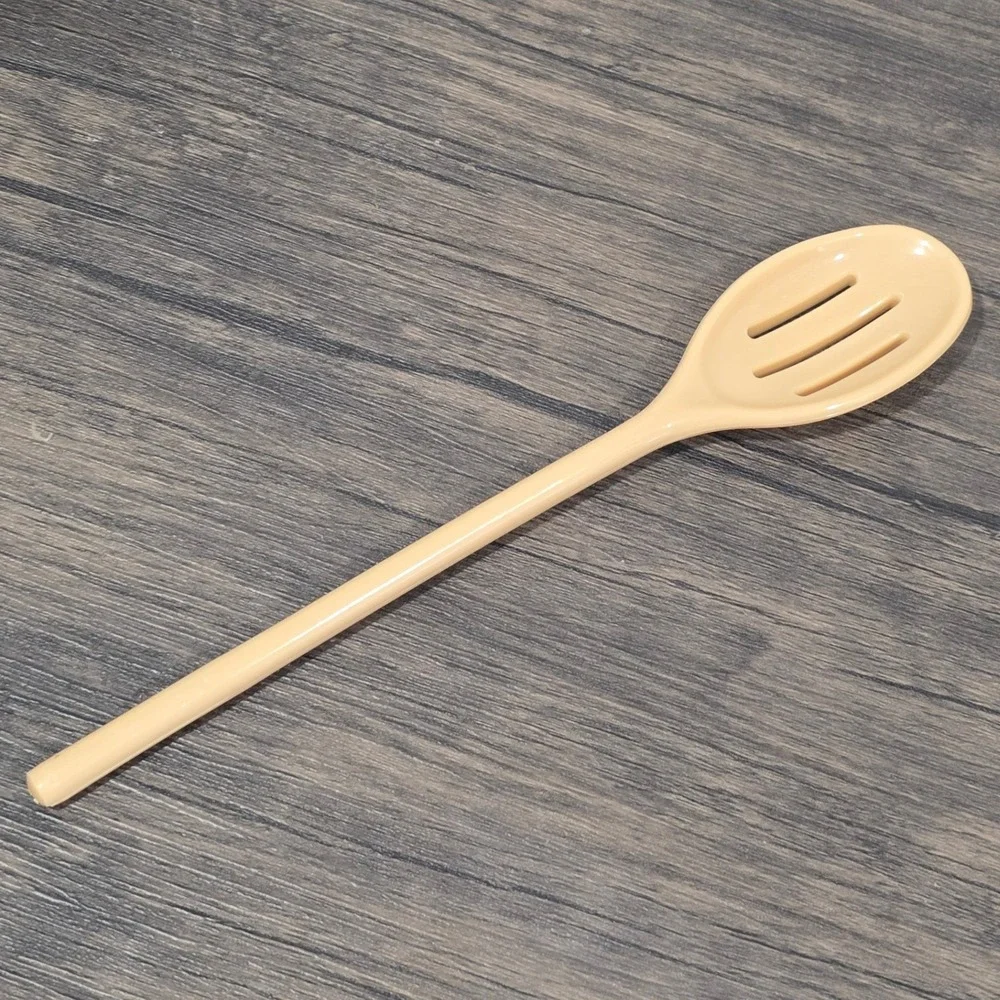 Vintage Almond Tan Melamine Slotted Spoon Long Handle Kitchen Serving Utensil‎
