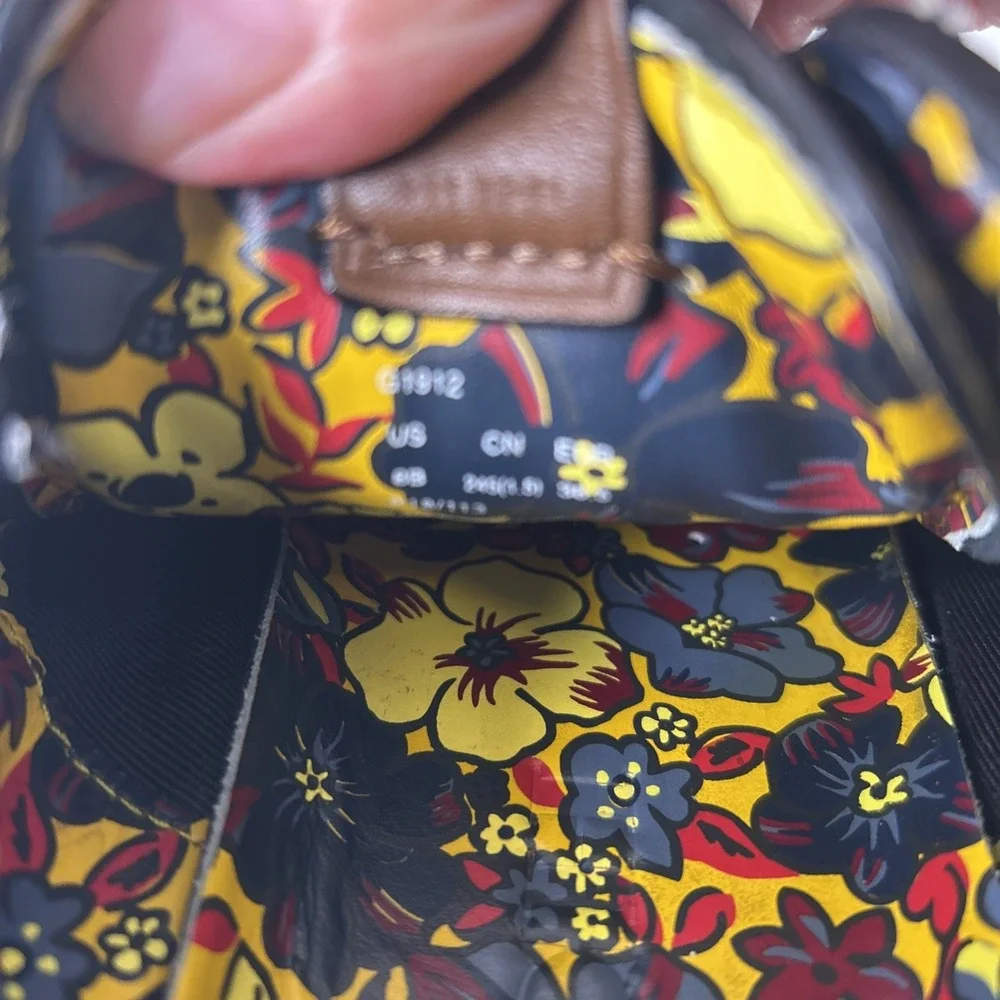 Coach product pair
