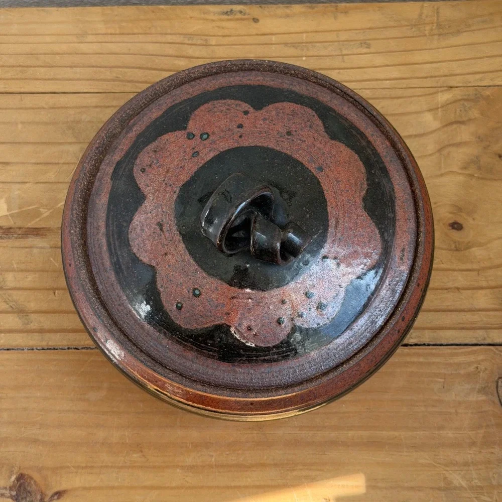 Unbranded hand thrown
