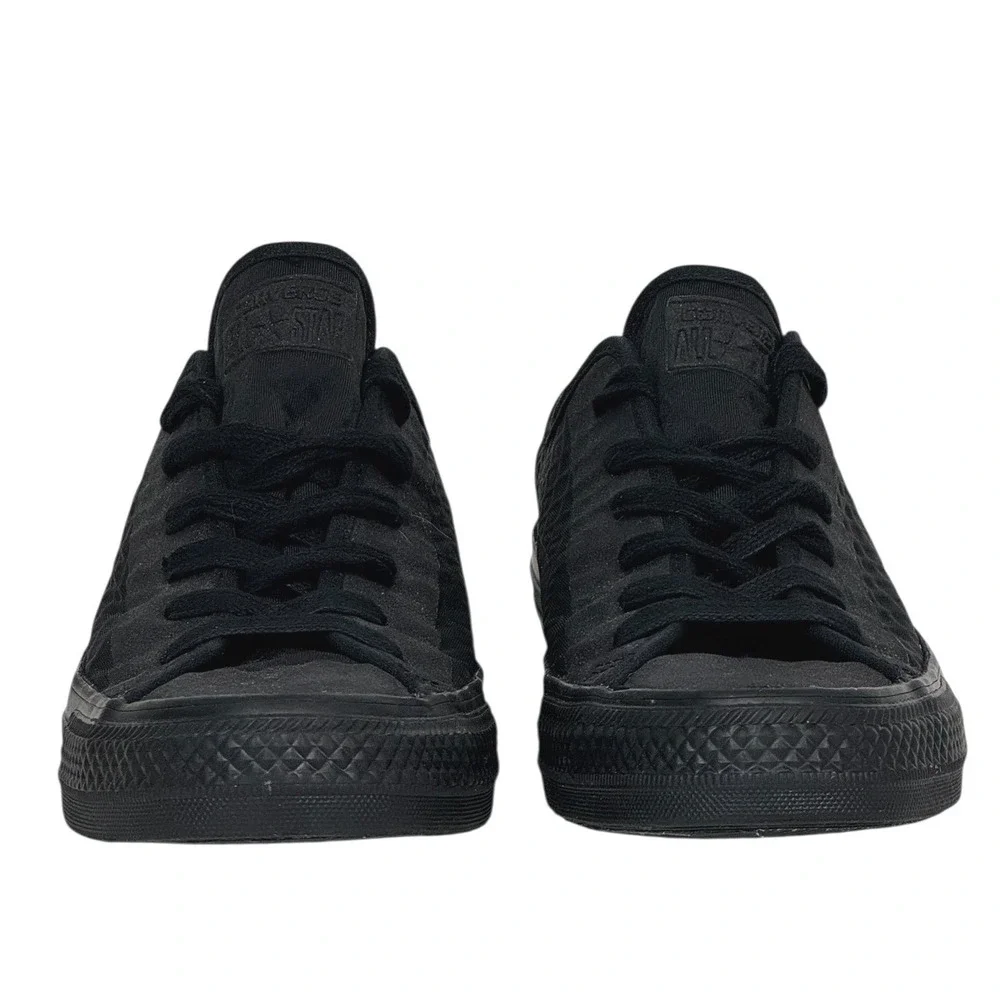 Converse Chuck Taylor All Star Kids Youth Black Low Top Sneakers 255051C Size 5