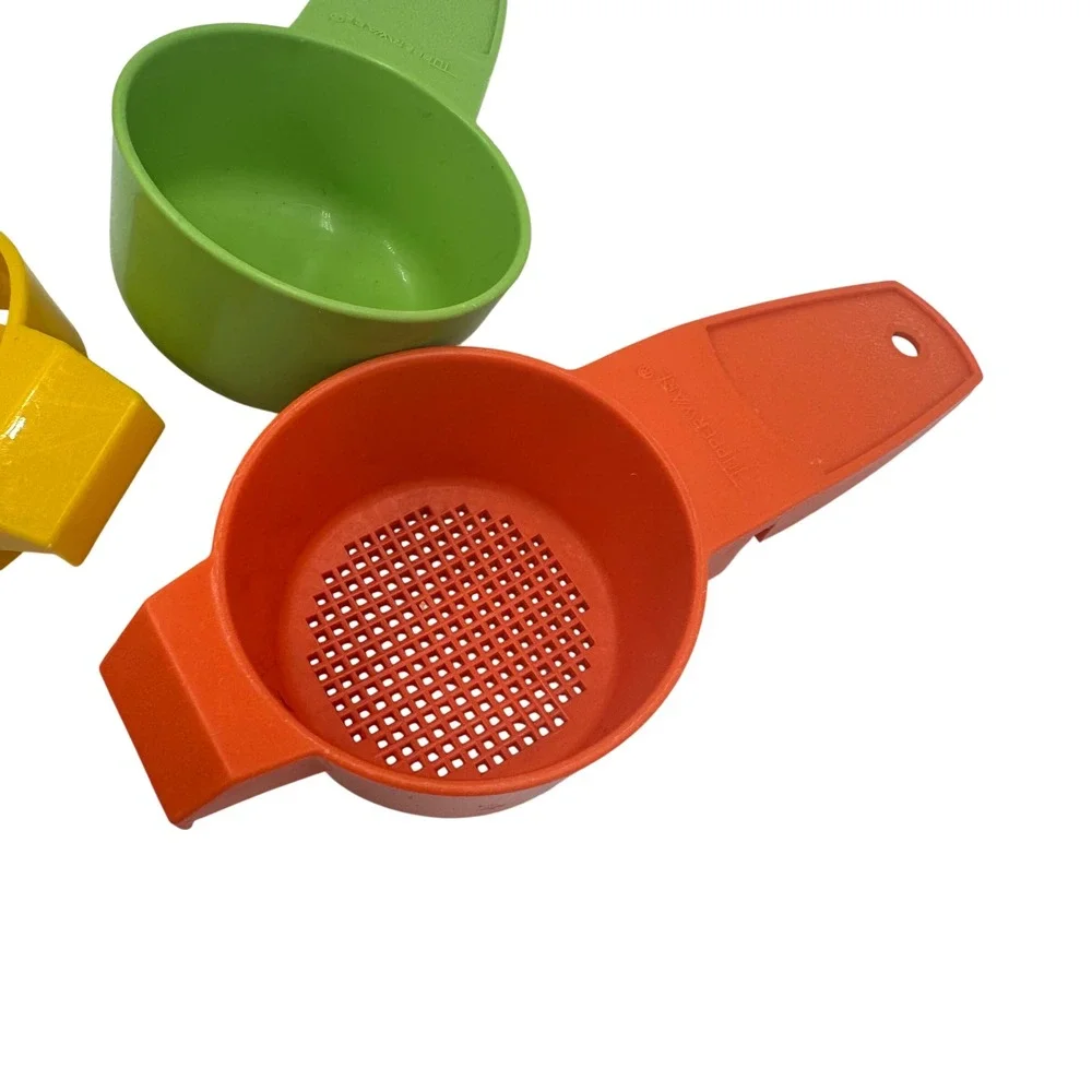 Tupperware type food