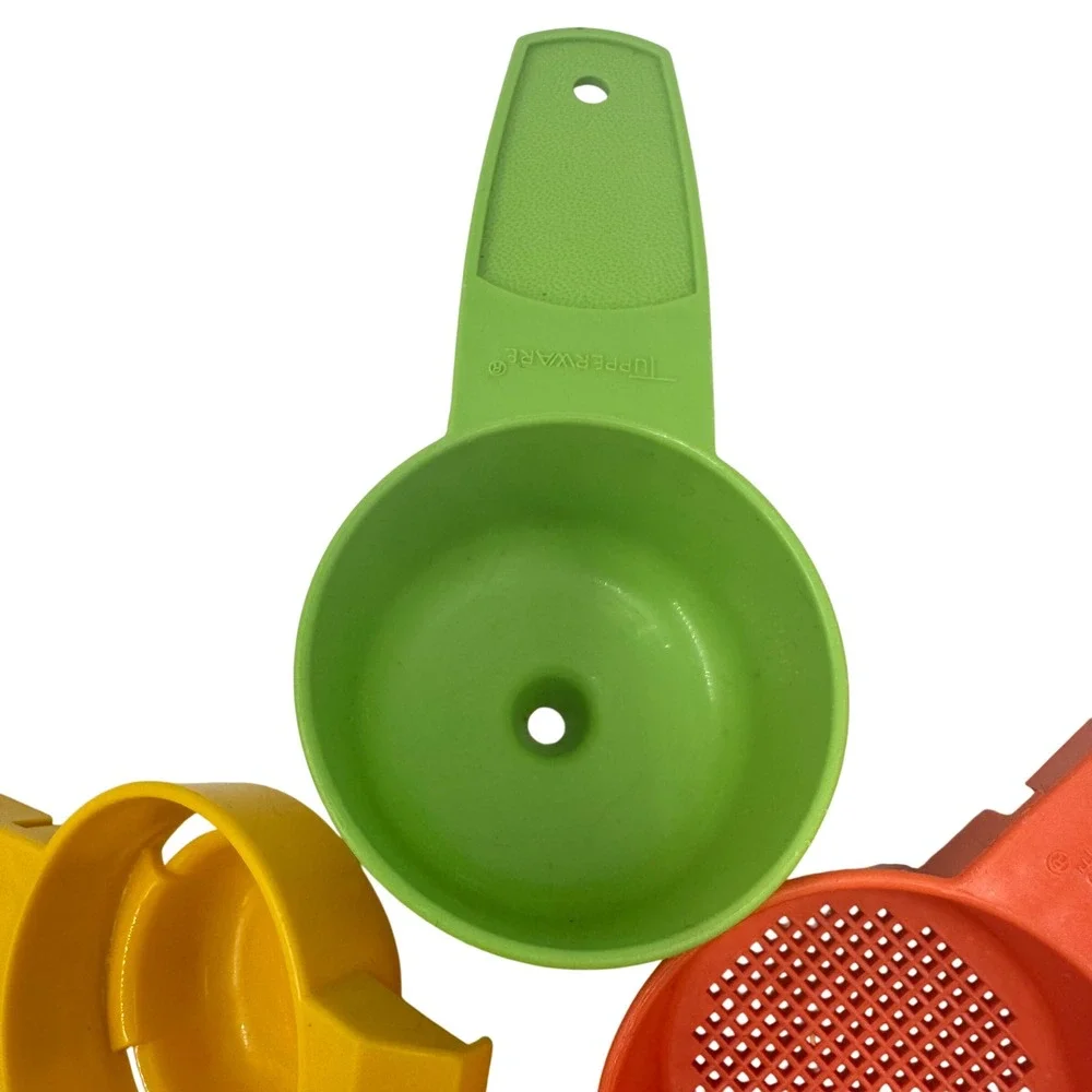 Tupperware type food