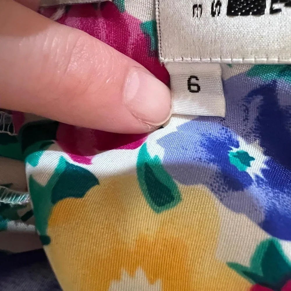 Leslie Fay brand fabric size