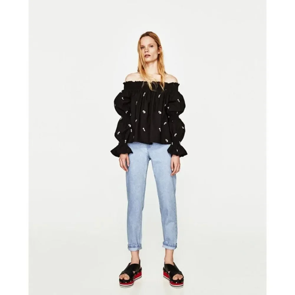 Zara romantic blouse