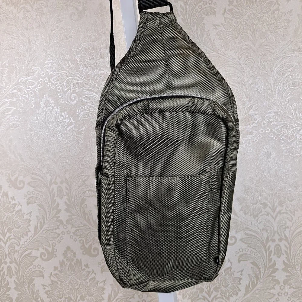 Urban Outfitters length width