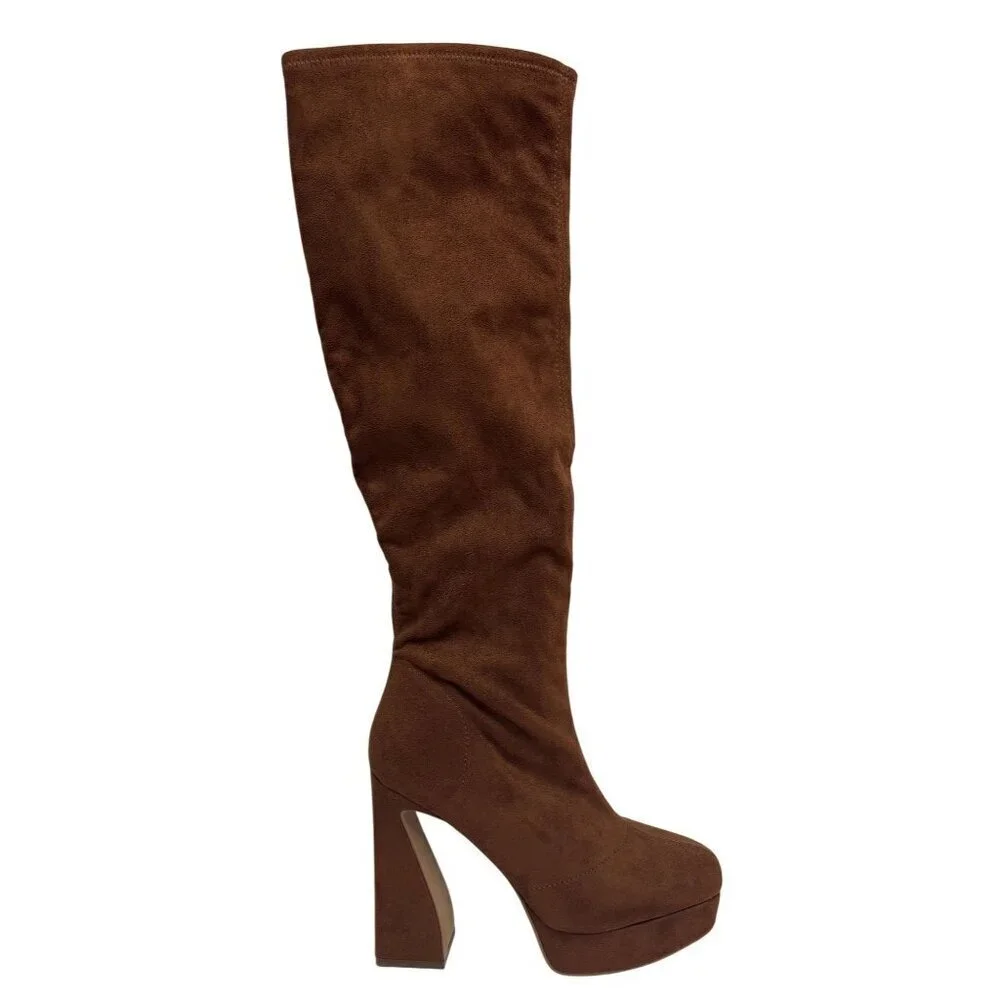 Jessica Simpson these daniyah