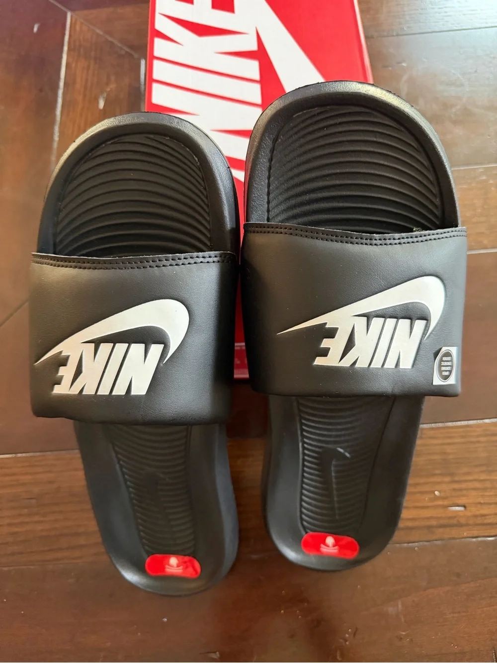 NEW IN BOX Nike Victori Black and White Logo One Slide Sandals