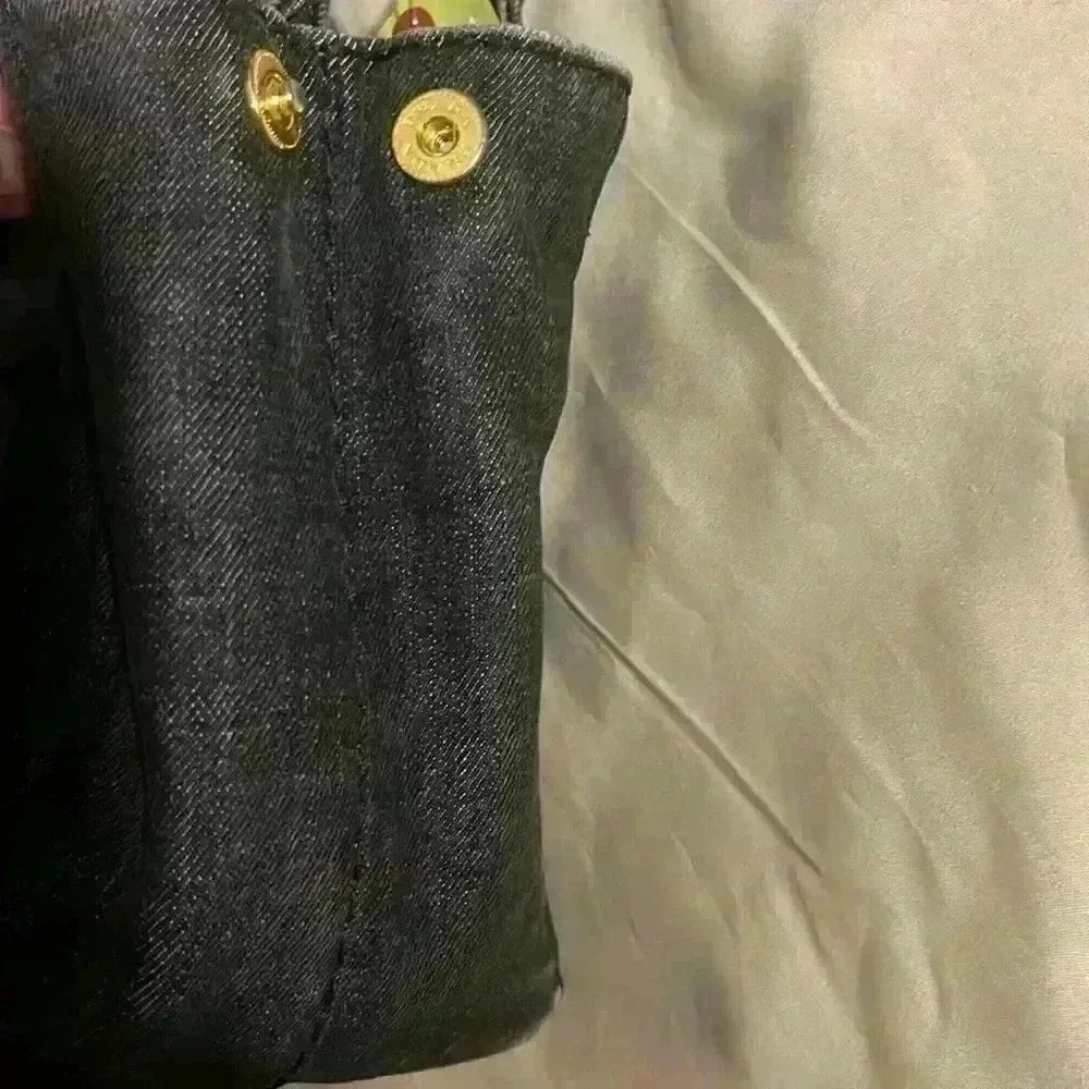 Prada good wear