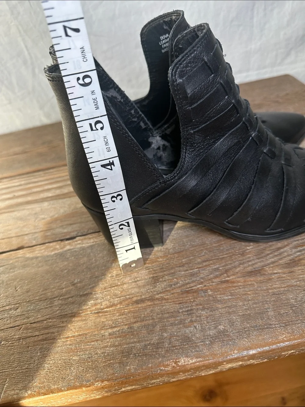 Steve Madden sleek ankle
