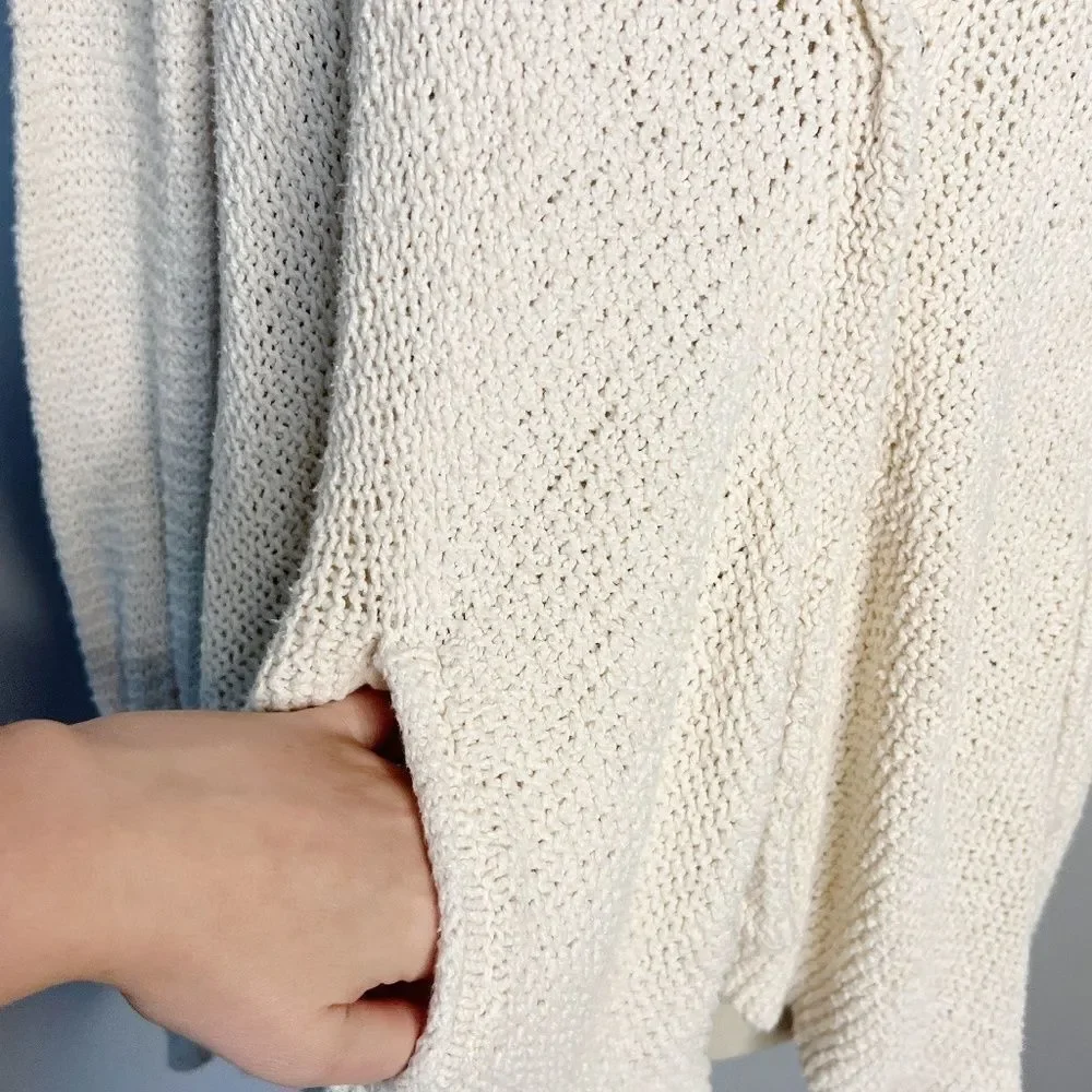 Free People Shark Hem Cardigan Size XS Cream Cotton blend Seen on Taylor Swift