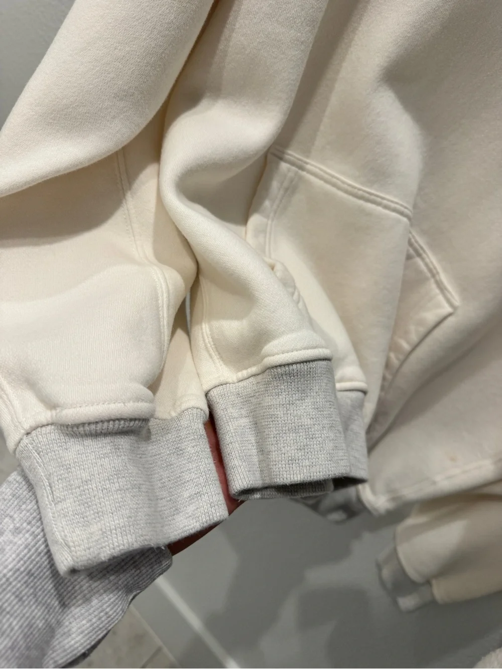 Abercrombie & Fitch soft cream