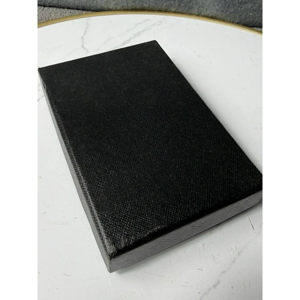 Unbranded carbon from