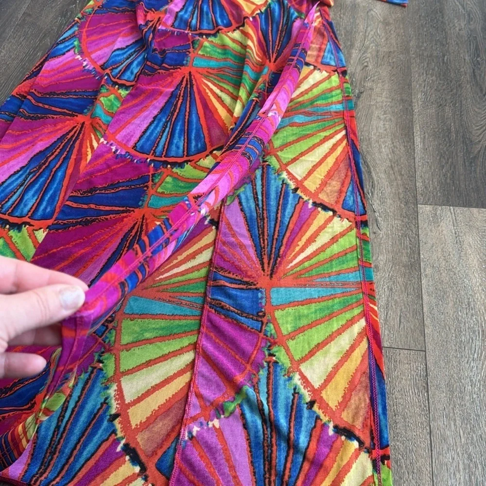 Fashion Nova Sarong.  Women’s one size.  Like new condition! Lightweight.