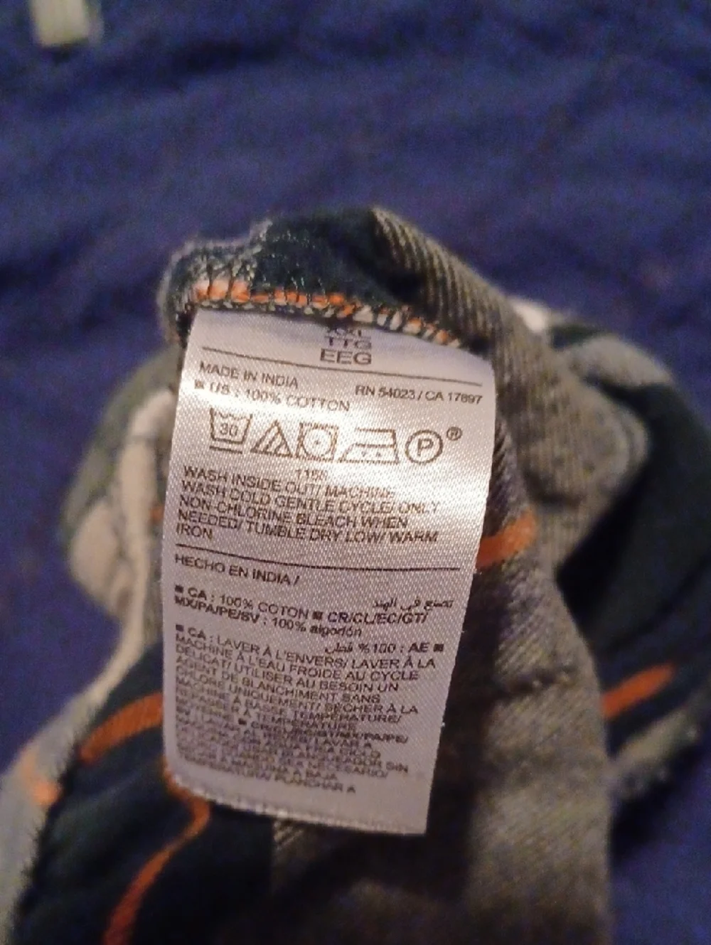 Old Navy pattern legs
