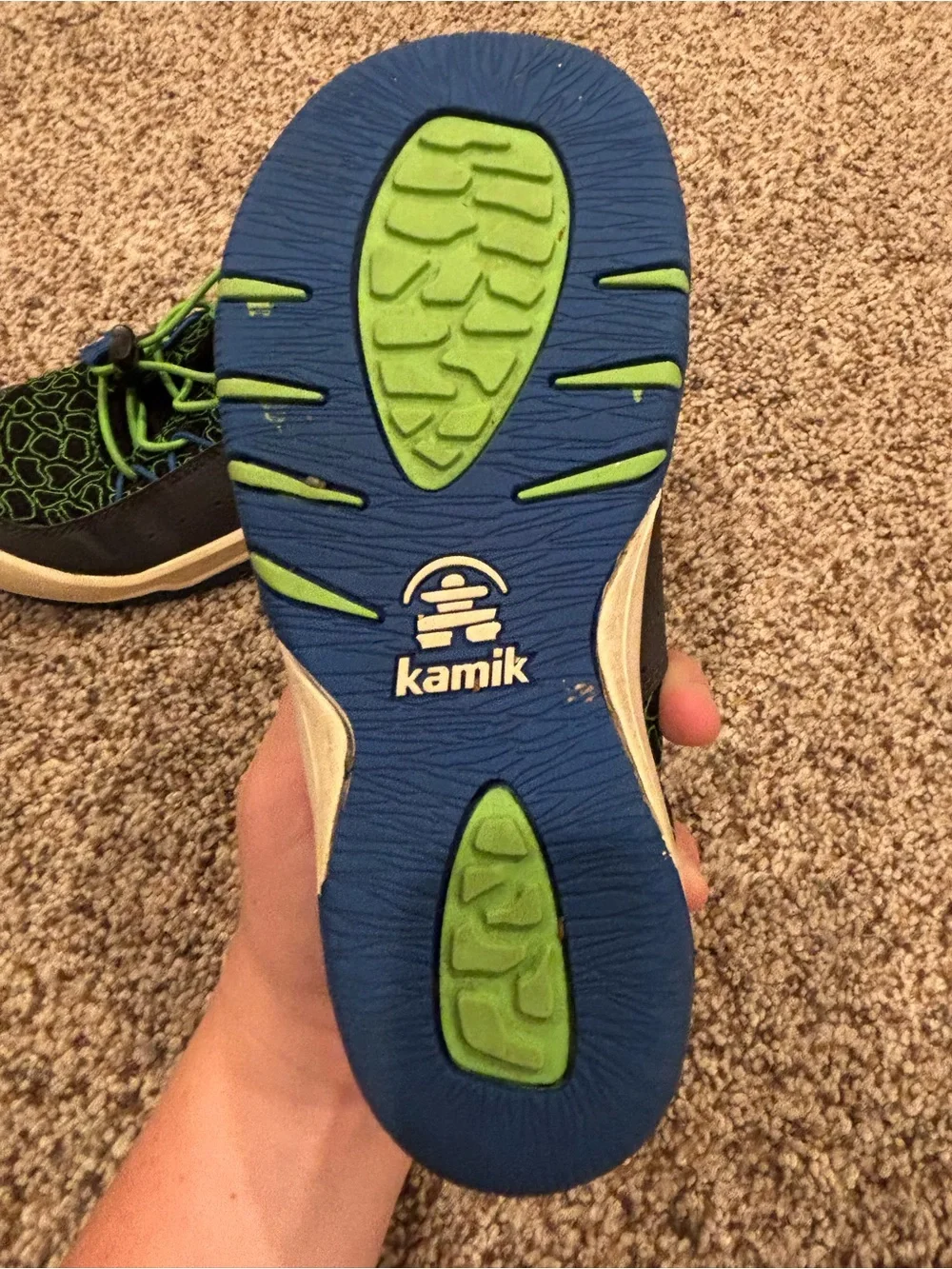 Kamik lightweight sneakers