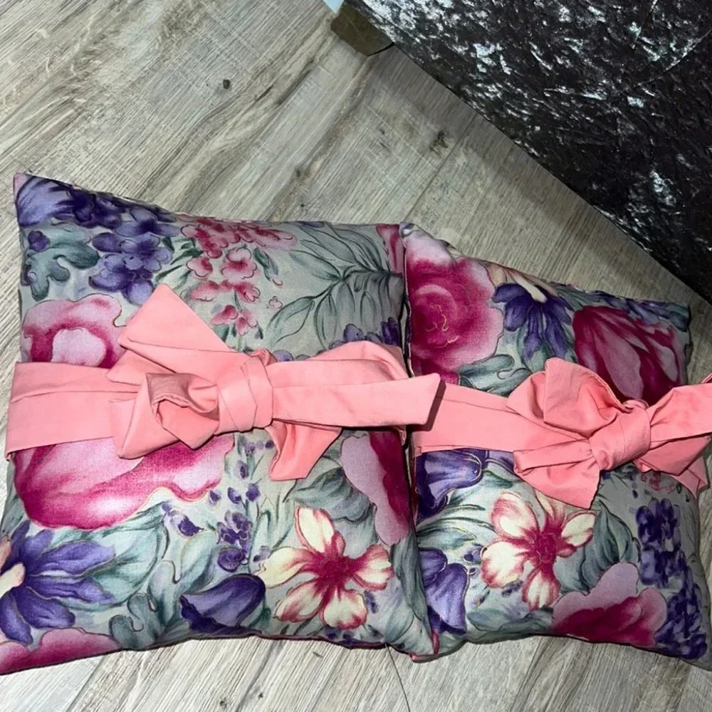 Vintage out this