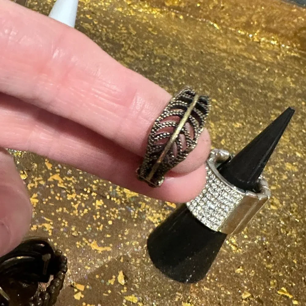 Source Unknown lot boho