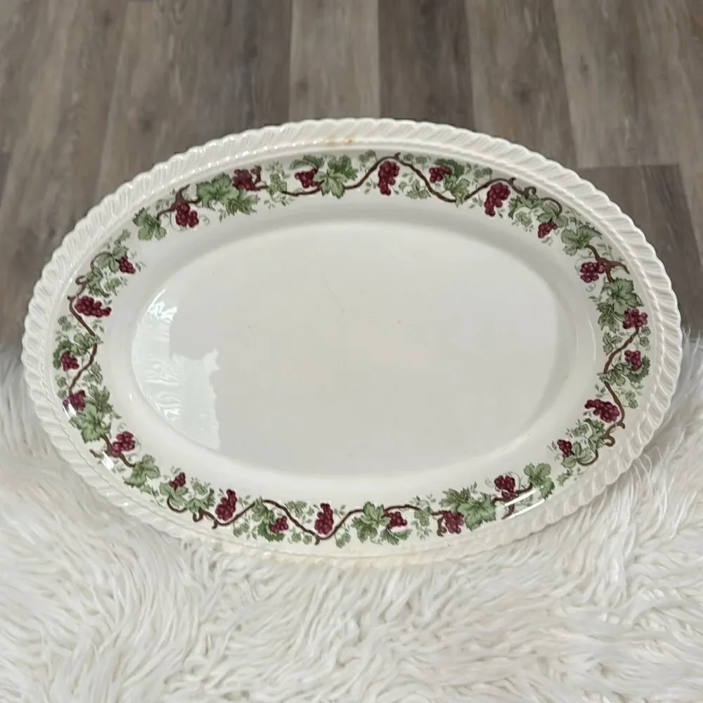 HARKER OLDEST POTTERY BARN ROYAL GADROON VINTAGE PLATES