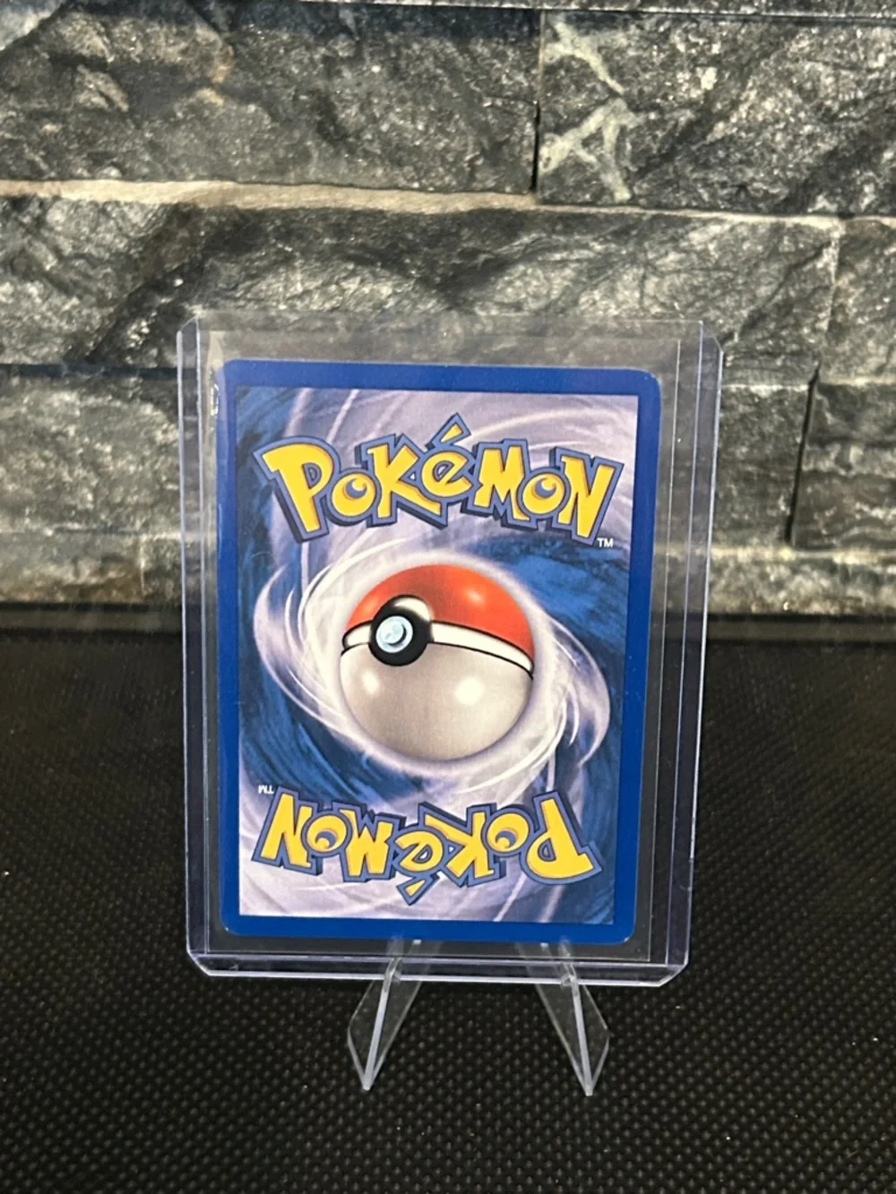 Pokemon Bulbasaur Non-Holo 46/100 from Vintage EX Crystal Guardians Set‎ (2006)