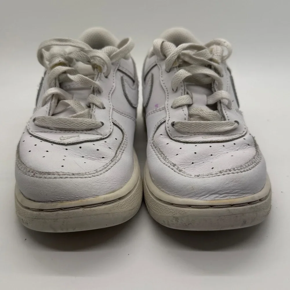 Nike iconic air